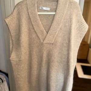 Zara Oversized Sweater Vest